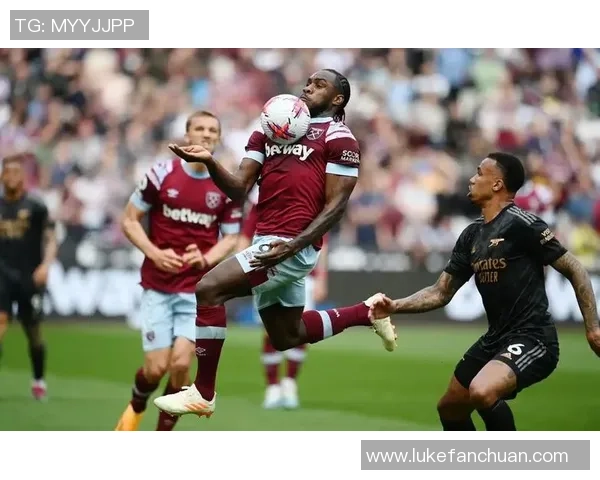 西汉姆联与纽卡斯尔联激战在即谁能在英超赛场上笑到最后